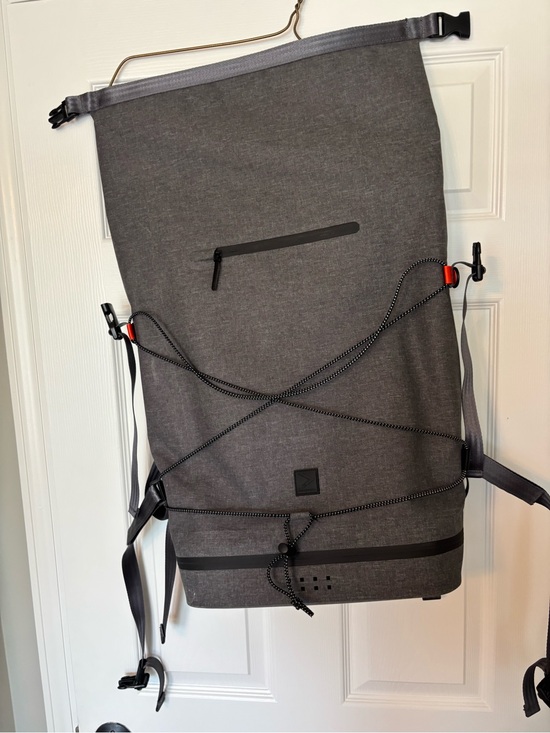 Iamrunbox Gray Roll-Top Backpack with External Bungee - Urban Commuter